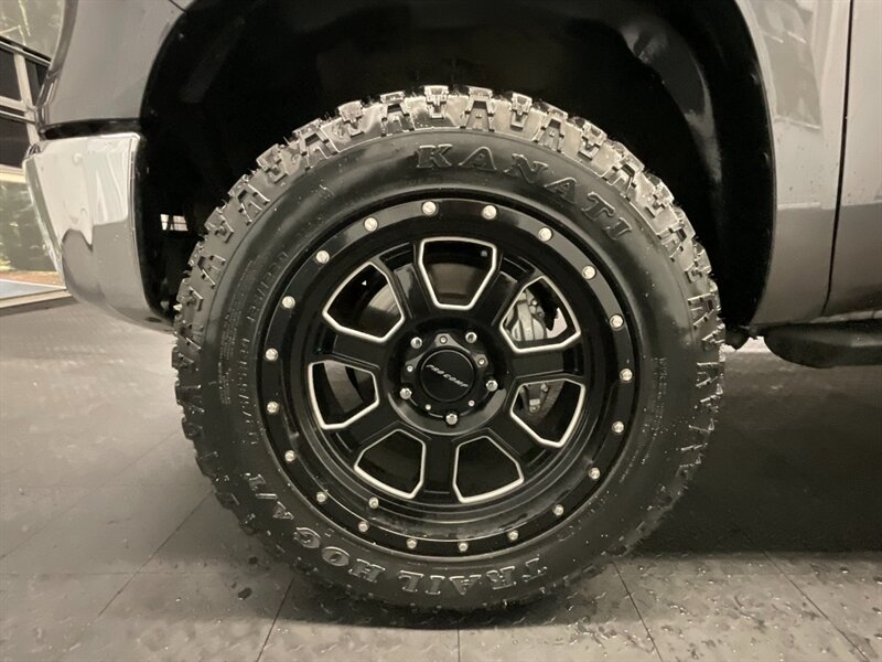 2018 Toyota Tundra SR5 CrewMax 4X4 / 5.7L V8 / LIFTED / 18,000 MILES  1-OWNER LOCAL TRUCK / TRD OFF ROAD PKG/RUST FREE / LIFTED / SHARP & CLEAN !! - Photo 23 - Gladstone, OR 97027