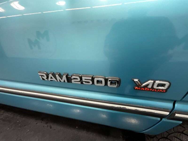 1996 Dodge Ram 2500 Laramie SLT 4X4 / 8.0L V10 /1-OWNER / 54,000 MILES  / NO RUST / CLEAN - Photo 30 - Gladstone, OR 97027