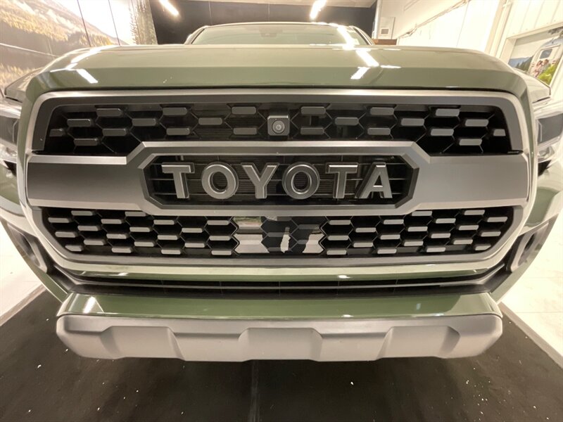 2022 Toyota Tacoma TRD Off-Road Premium 4X4 /Leather/LIFTED/ 5K MILES  / 1-OWNER LOCAL / FULLY LOADED / Leather , Sunroof , Heated Seats / Technology Pkg / CRAWL CONTROL / ONLY 5,000  MILES - Photo 32 - Gladstone, OR 97027