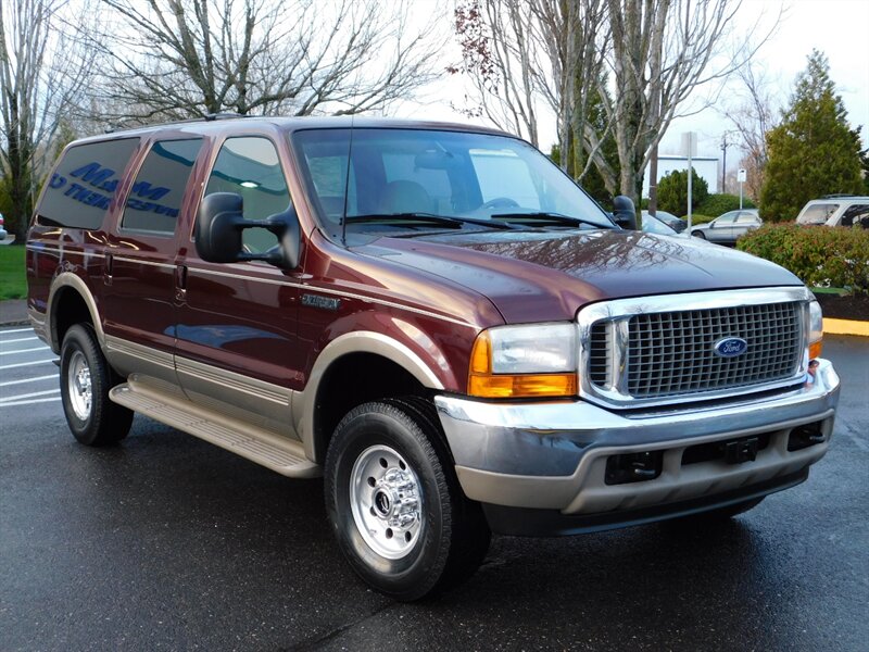 2000 Ford Excursion Limited Sport Utility 4X4 /V10 / ONLY 89,000 MILES   - Photo 2 - Portland, OR 97217