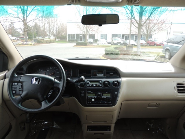 2004 Honda Odyssey EX w/DVD mini van V6 7 passenger   - Photo 36 - Portland, OR 97217