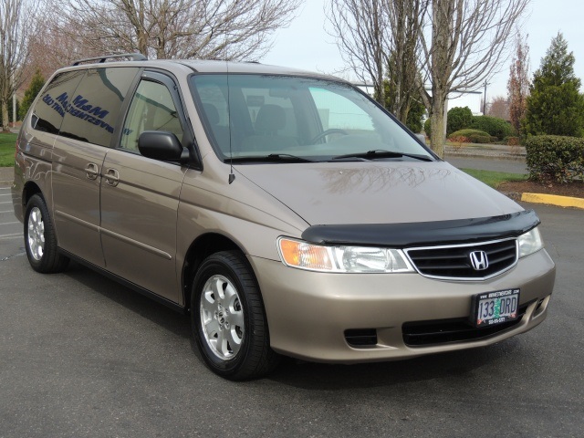 2004 Honda Odyssey EX w/DVD mini van V6 7 passenger   - Photo 2 - Portland, OR 97217