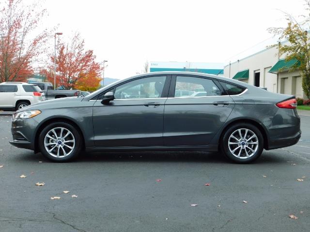 2017 Ford Fusion SE / Backup Camera / 1-OWNER / LOW MILES   - Photo 3 - Portland, OR 97217