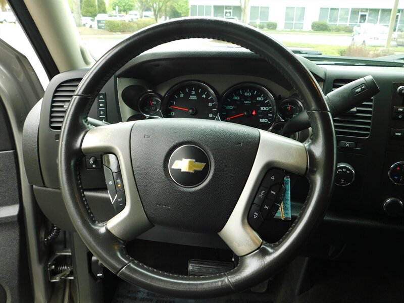 2012 Chevrolet Silverado 1500 V8 Z71 / 4X4 / Crew Cab / New Ties / Low Miles   - Photo 34 - Portland, OR 97217