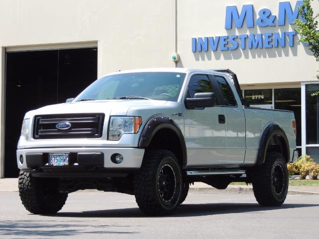 2013 Ford F-150 STX / 4X4 / 8Cyl / 4-Door / Low Miles / LIFTED   - Photo 1 - Portland, OR 97217