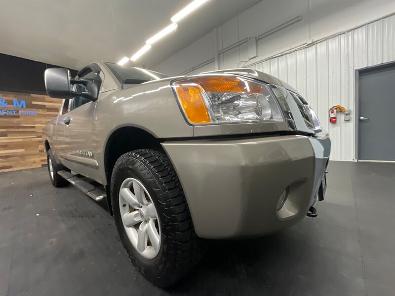 2009 Nissan Titan SE King Cab 4X4 / 5.6L V8 / NEW TIRES / 85,000 MIL  LOCAL TRUCK / RUST FREE / Excel Cond - Photo 10 - Gladstone, OR 97027