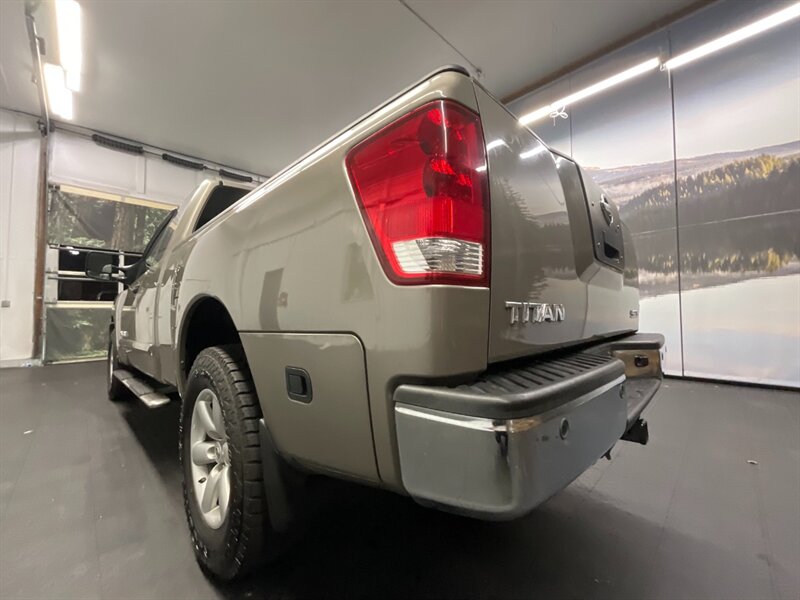 2009 Nissan Titan SE King Cab 4X4 / 5.6L V8 / NEW TIRES / 85,000 MIL  LOCAL TRUCK / RUST FREE / Excel Cond - Photo 11 - Gladstone, OR 97027