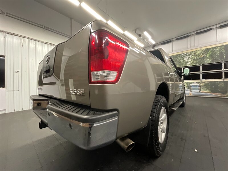 2009 Nissan Titan SE King Cab 4X4 / 5.6L V8 / NEW TIRES / 85,000 MIL  LOCAL TRUCK / RUST FREE / Excel Cond - Photo 12 - Gladstone, OR 97027