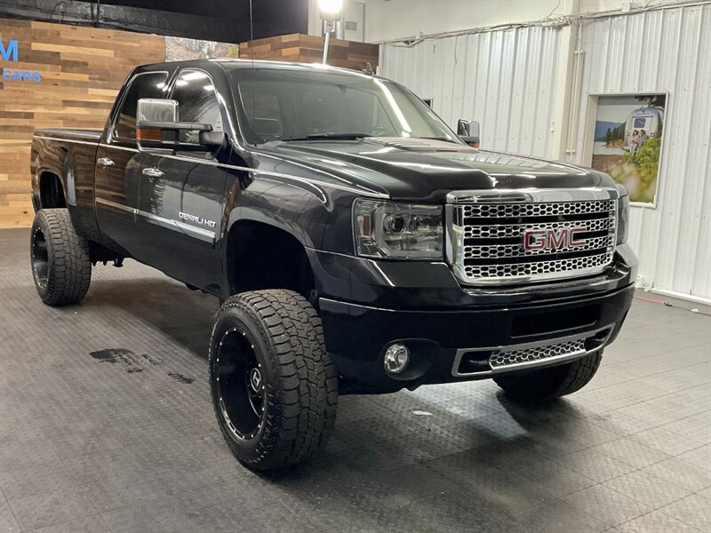 2013 GMC Sierra 3500 Denali Crew Cab 4X4   - Photo 2 - Gladstone, OR 97027