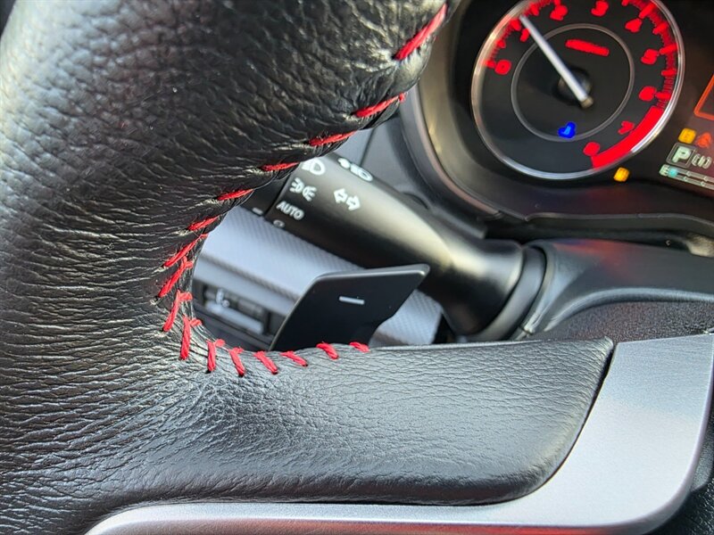 2022 Subaru Impreza Sport AWD / Eye Sight / Sunroof / 1-OWNER / All Wheel Drive / Adaptive Cruise / Blind Spot / Lane Departure - Photo 35 - Portland, OR 97217