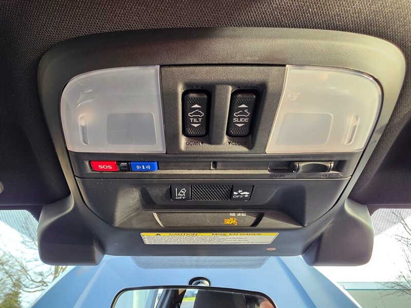 2022 Subaru Impreza Sport AWD / Eye Sight / Sunroof / 1-OWNER / All Wheel Drive / Adaptive Cruise / Blind Spot / Lane Departure - Photo 33 - Portland, OR 97217