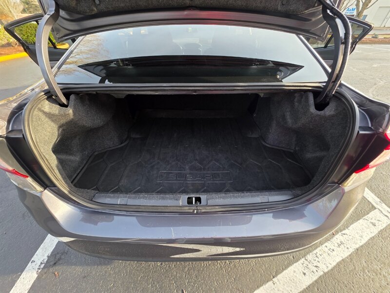 2022 Subaru Impreza Sport AWD / Eye Sight / Sunroof / 1-OWNER / All Wheel Drive / Adaptive Cruise / Blind Spot / Lane Departure - Photo 32 - Portland, OR 97217