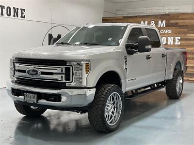 2019 Ford F-250 FX4 / Crew Cab 4X4 / 6.7L DIESEL / LIFTED LIFTED  / Backup Camera