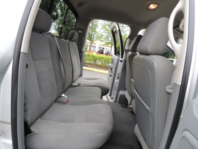 2006 Dodge Ram 2500 4X4 / 6-SPEED / H.O 5.9 L CUMMINS DIESEL / LIFTED - Photo 27 - Portland, OR 97217