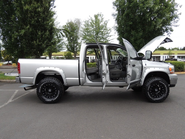 2006 Dodge Ram 2500 4X4 / 6-SPEED / H.O 5.9 L CUMMINS DIESEL / LIFTED - Photo 18 - Portland, OR 97217