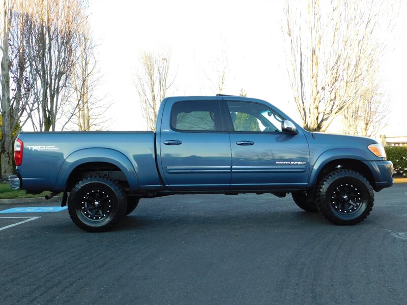 2006 Toyota Tundra SR5 Double Cab 4X4 / 1-OWNER / LIFTED / LOW MILES   - Photo 4 - Portland, OR 97217