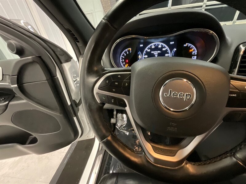 2021 Jeep Grand Cherokee Limited 4X4 / 3.6L V6 / Sunroof / Leather / Navi  / Backup Camera / Leather & Heated Seats / 36,000 MILES - Photo 47 - Gladstone, OR 97027