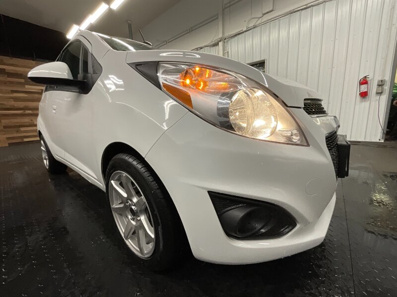2015 Chevrolet Spark LS CVT 4Dr Hatchback / NEW TIRES / 73,000 MILES  LOCAL CAR / BRAND NEW TIRES / SHARP & CLEAN !! - Photo 10 - Gladstone, OR 97027