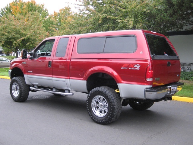 2003 Ford F-250 Diesel / Lifted Monster/ 6-Spd Manual/ 4WD   - Photo 4 - Portland, OR 97217
