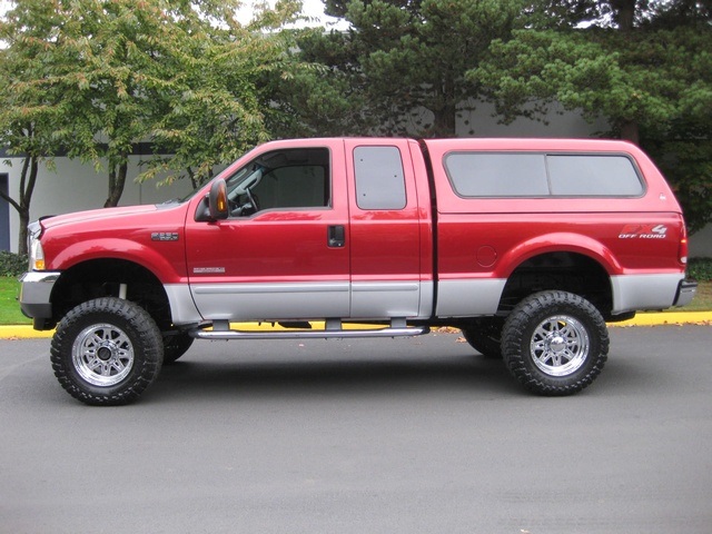 2003 Ford F-250 Diesel / Lifted Monster/ 6-Spd Manual/ 4WD   - Photo 3 - Portland, OR 97217