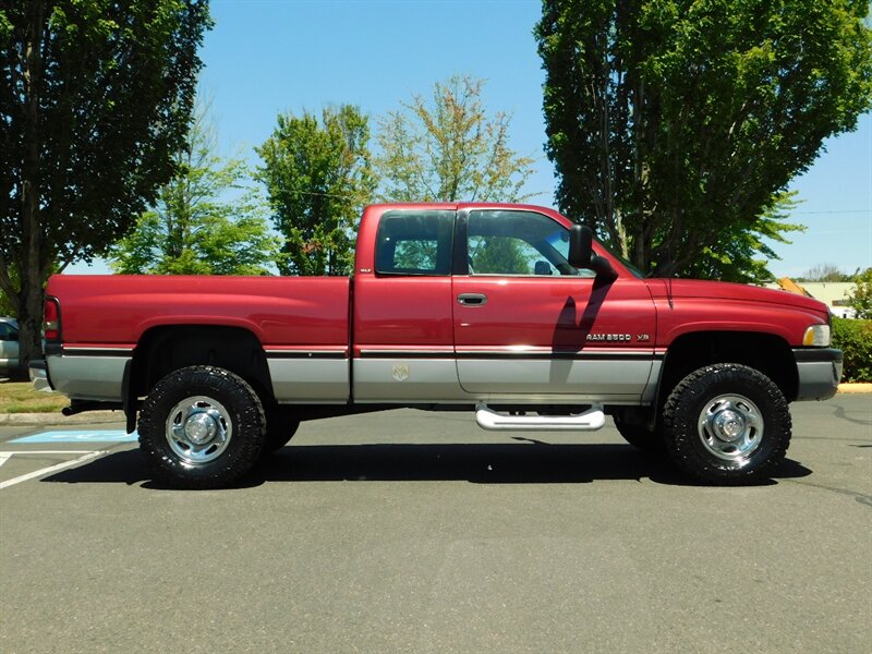 1996 Dodge Ram 2500 3/4 TON 4X4 / V8 5.9 L /  NEW TIRES / LOW MILES   - Photo 4 - Portland, OR 97217