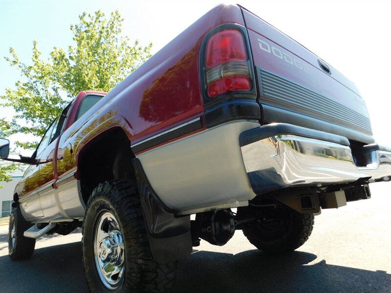 1996 Dodge Ram 2500 3/4 TON 4X4 / V8 5.9 L /  NEW TIRES / LOW MILES   - Photo 12 - Portland, OR 97217