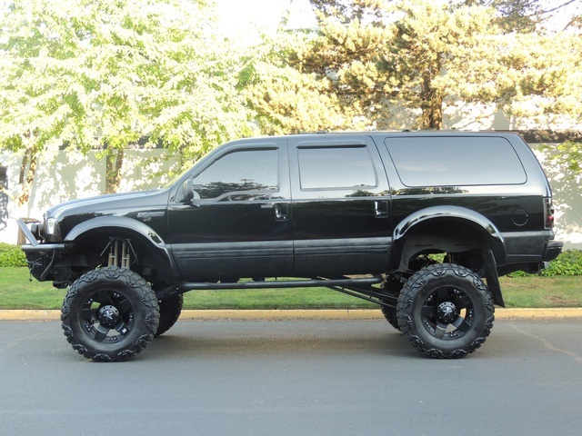 2001 Ford Excursion Limited/4WD/7.3L DIESEL / LIFTED/ ONE OF A KIND   - Photo 3 - Portland, OR 97217