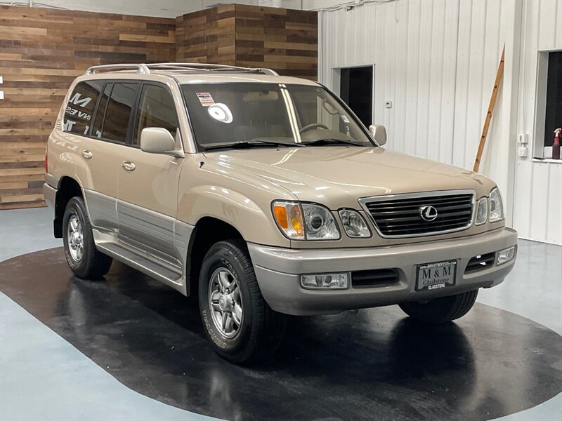 2001 Lexus LX 470 SUV 4X4 / 4.7L V8 / ONLY 97,000 MILES  / FRESH TIMING BELT SERVICE DONE - Photo 61 - Gladstone, OR 97027