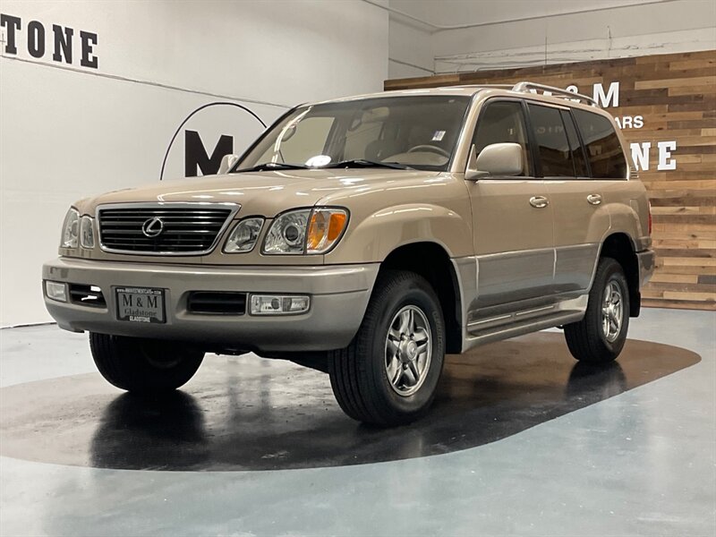 2001 Lexus LX 470 SUV 4X4 / 4.7L V8 / ONLY 97,000 MILES  / FRESH TIMING BELT SERVICE DONE - Photo 1 - Gladstone, OR 97027