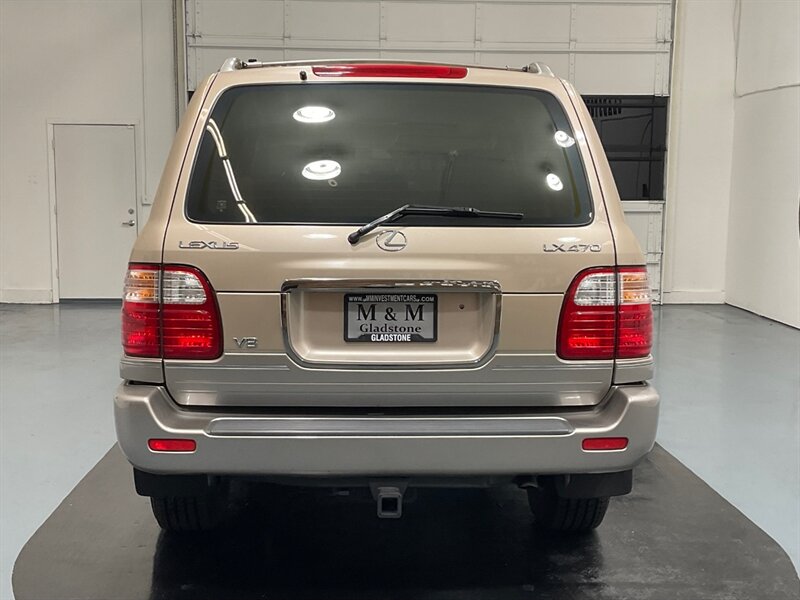 2001 Lexus LX 470 SUV 4X4 / 4.7L V8 / ONLY 97,000 MILES  / FRESH TIMING BELT SERVICE DONE - Photo 7 - Gladstone, OR 97027