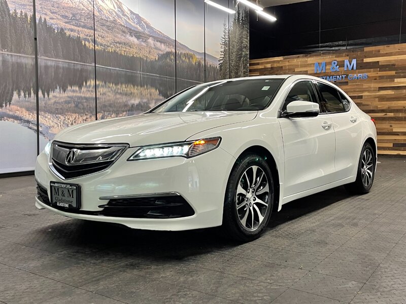 2015 Acura TLX w/Tech Leather Heated Seats / ONLY 64,000 MILES   - Photo 1 - Gladstone, OR 97027