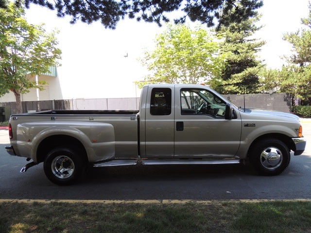 1999 Ford F-350 / DUALLY / LongBed/ 7.3 L DIESEL / 1-OWNER / 1-TON   - Photo 4 - Portland, OR 97217