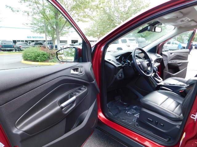 2014 Ford Escape Titanium 4WD PANO ROOF / HEATED LEATHER / REAR CAM - Photo 12 - Portland, OR 97217