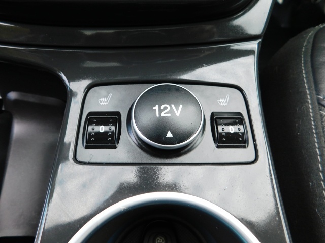 2014 Ford Escape Titanium 4WD PANO ROOF / HEATED LEATHER / REAR CAM - Photo 18 - Portland, OR 97217