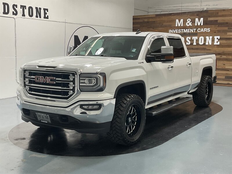 2016 GMC Sierra 1500 SLT CREW CAB / 4x4 / 5.3L / HEATED & COOLED SEATS  / NAV / Leather / Excel Cond - Photo 1 - Gladstone, OR 97027