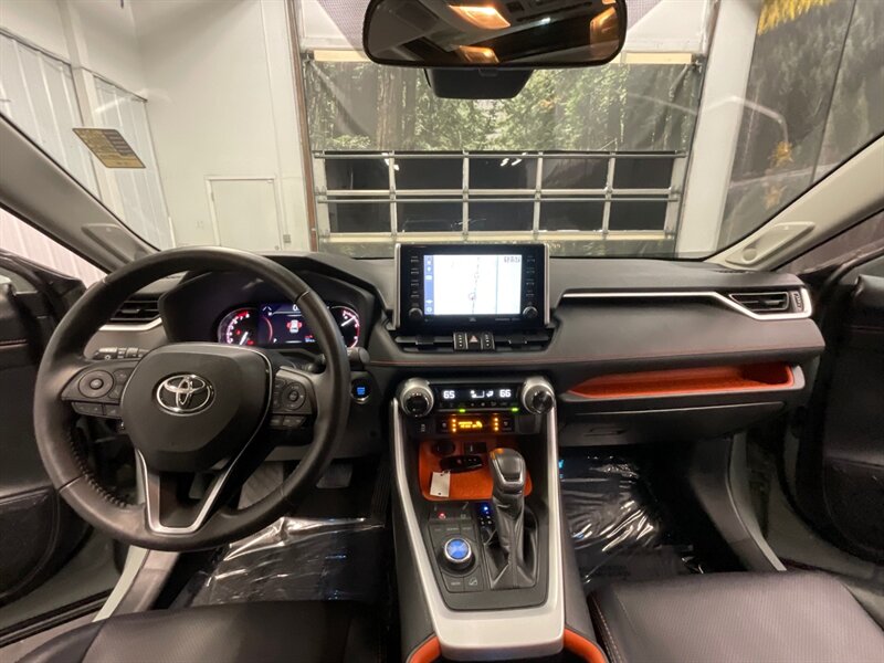 2019 Toyota RAV4 Adventure AWD / Tech Pkg /1-OWNER / 15,000 MILES  FULLY LOADED ADVENTURE PKG / Leather / SHARP & CLEAN - Photo 18 - Gladstone, OR 97027