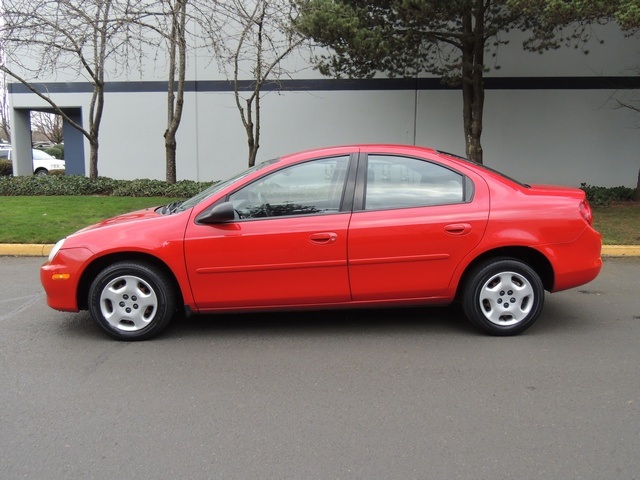 2002 Dodge Neon 4Dr / Automatic /4Cyl / Gas Saver   - Photo 2 - Portland, OR 97217