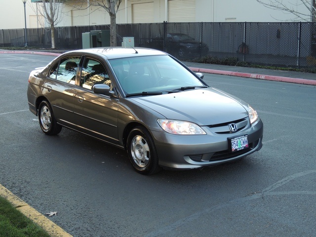 2004 Honda Civic Hybrid   - Photo 7 - Portland, OR 97217