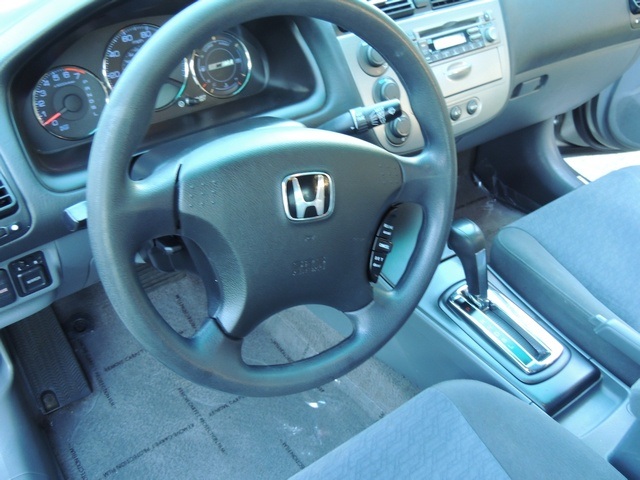 2004 Honda Civic Hybrid   - Photo 32 - Portland, OR 97217