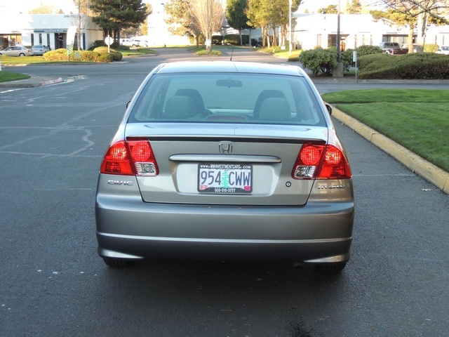2004 Honda Civic Hybrid   - Photo 4 - Portland, OR 97217