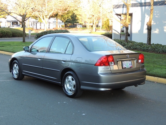 2004 Honda Civic Hybrid   - Photo 3 - Portland, OR 97217