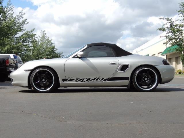 2001 Porsche Boxster Convertible / 5-SPEED MANUAL / LOW MILES   - Photo 3 - Portland, OR 97217