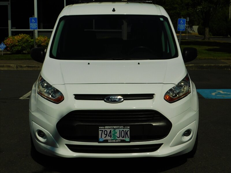 2016 Ford Transit Connect XLT LWB Cargo Mini Van / Backup Cam/ 50,000 MILES - Photo 5 - Portland, OR 97217
