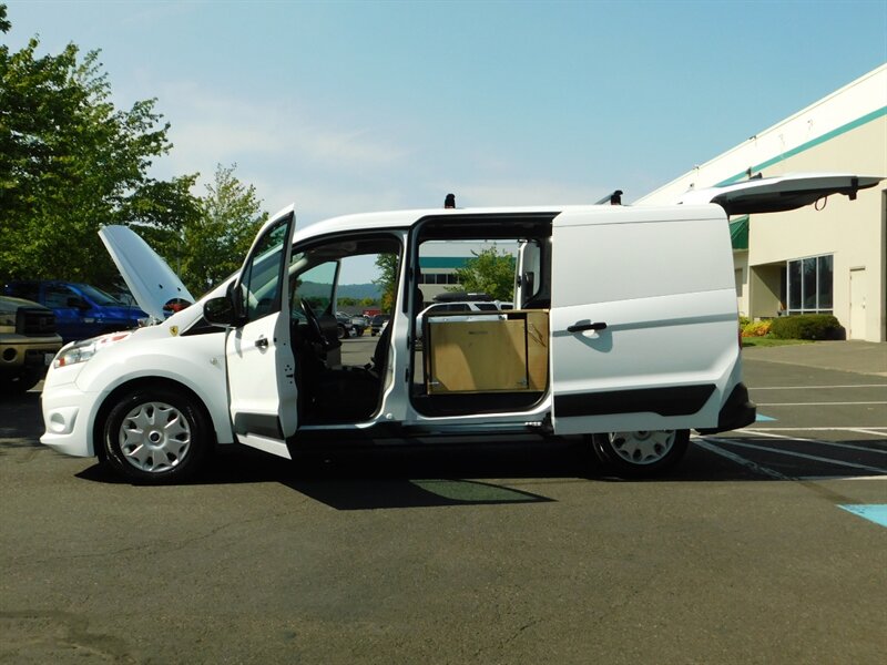 2016 Ford Transit Connect XLT LWB Cargo Mini Van / Backup Cam/ 50,000 MILES - Photo 22 - Portland, OR 97217