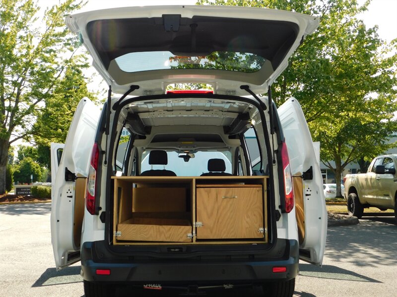 2016 Ford Transit Connect XLT LWB Cargo Mini Van / Backup Cam/ 50,000 MILES - Photo 19 - Portland, OR 97217
