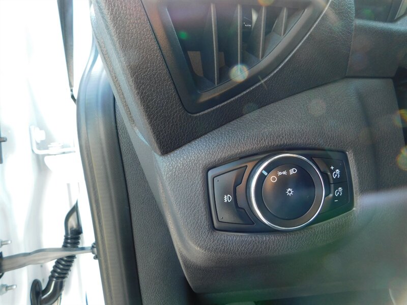 2016 Ford Transit Connect XLT LWB Cargo Mini Van / Backup Cam/ 50,000 MILES - Photo 34 - Portland, OR 97217