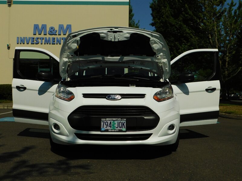 2016 Ford Transit Connect XLT LWB Cargo Mini Van / Backup Cam/ 50,000 MILES - Photo 28 - Portland, OR 97217
