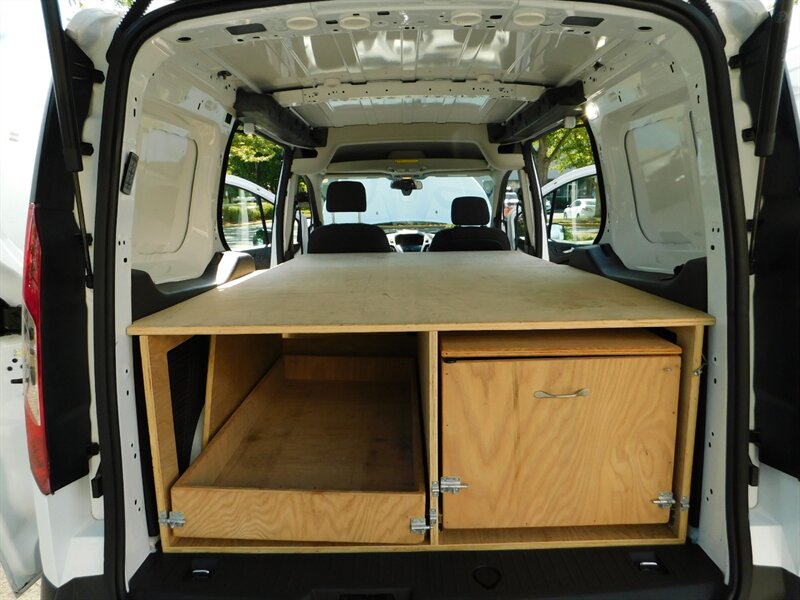 2016 Ford Transit Connect XLT LWB Cargo Mini Van / Backup Cam/ 50,000 MILES - Photo 15 - Portland, OR 97217