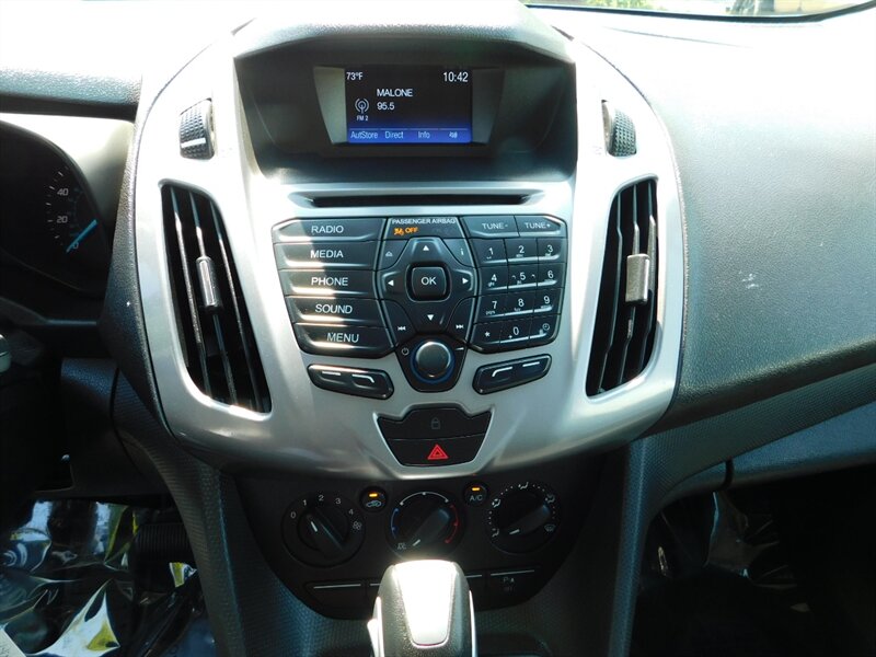 2016 Ford Transit Connect XLT LWB Cargo Mini Van / Backup Cam/ 50,000 MILES - Photo 13 - Portland, OR 97217