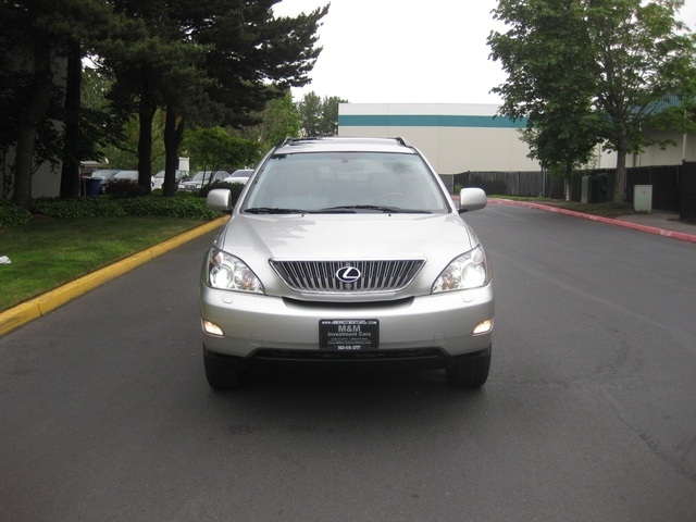 2004 Lexus RX 330 AWD Navigation / DVD / Back-Up CAM / Loaded !!   - Photo 2 - Portland, OR 97217